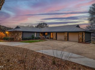 176 Timberlake Dr, Rogersville, TN 37857