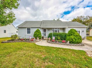 19 Beechwood Ave, Villas, NJ 08251