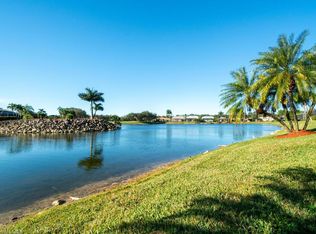 9286 Coach House Ln, Estero, FL 33928
