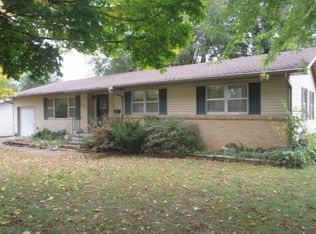 925 Flower Box Ln, Neosho, MO 64850