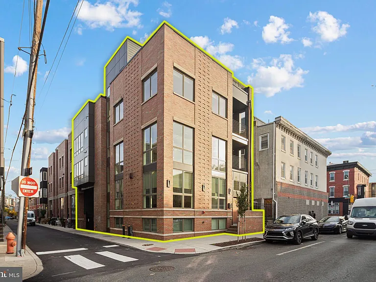 815 S 20th St — Photo 54