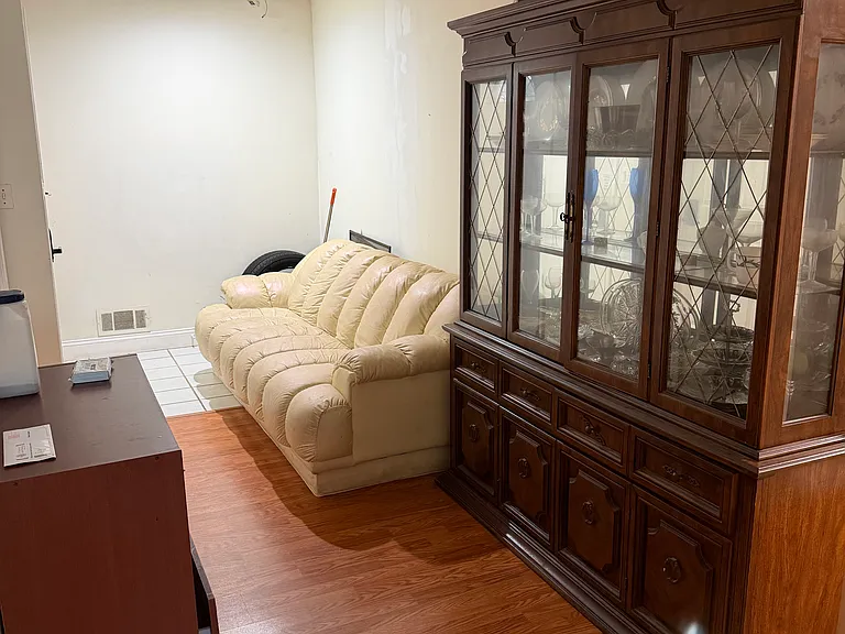 9083 Meadow Heights Rd — Photo 10