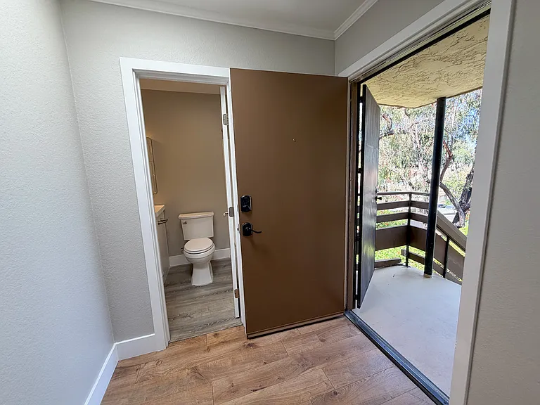 9946 Scripps Westview Way #283 — Photo 10