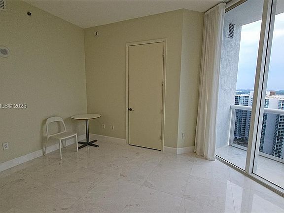 4th image of 15901 Collins Ave APT 2106