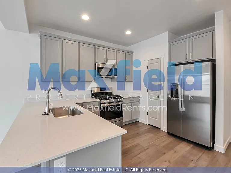 1836 W 3530 N — Photo 9
