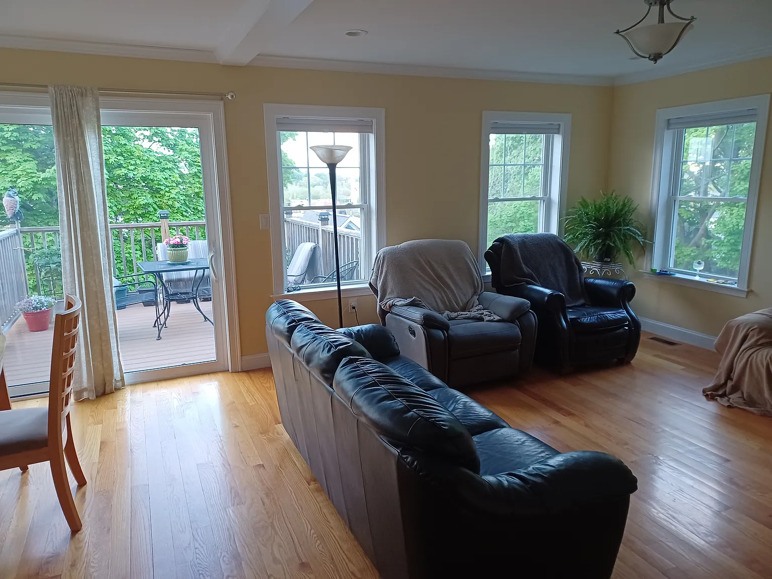 25 Prescott Ave — Photo 2