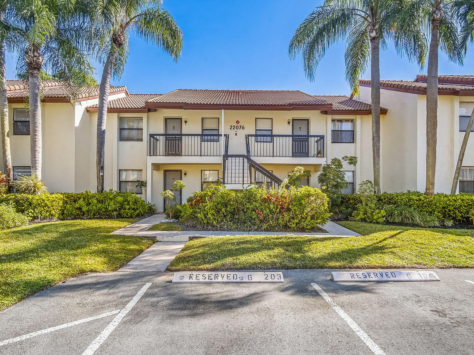 22076 Palms Way #203