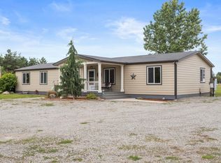 6215 N State Line Rd, Newman Lake, WA 99025