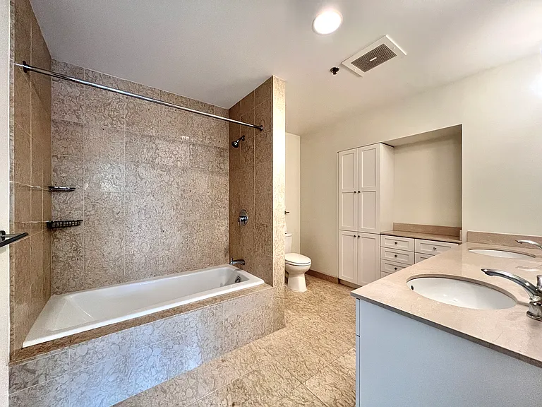 200 Exchange St #415 — Photo 16