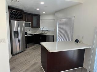 11041 SW 11th Ct, Pembroke Pines, FL 33025