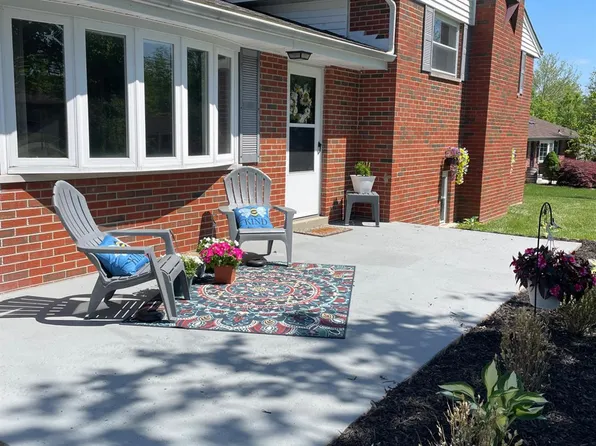 5638 Pleasant View Dr, Milford, OH 45150