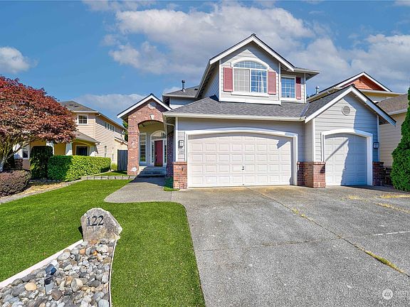 2nd image of 122 242 Avenue SE