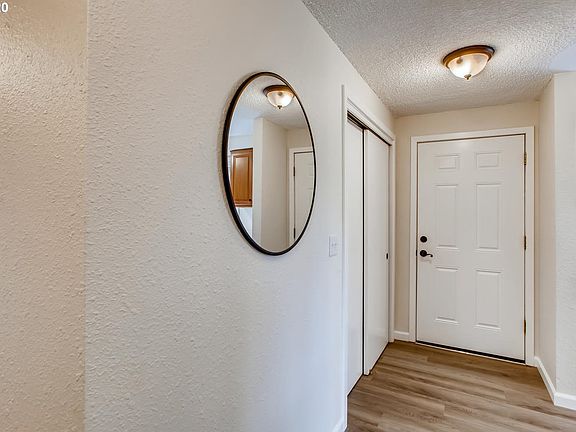 4th image of 12600 NE 17th Cir