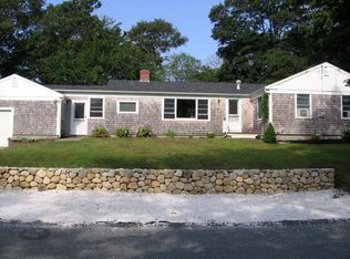 29 Priscilla St, Hyannis, MA 02601