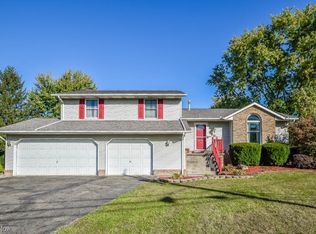5307 Francesca St, Louisville, OH 44641