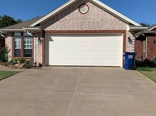 24 Windsor Cir, Stillwater, OK 74074