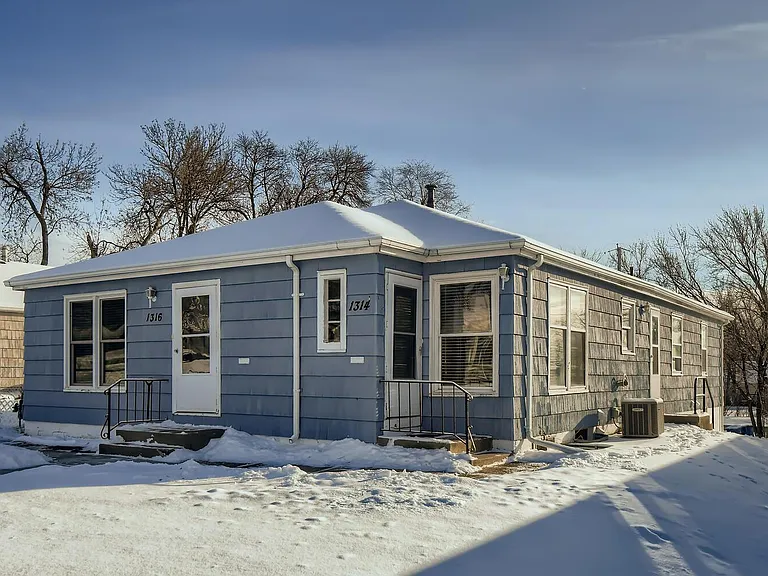 1314 Oxford St — Photo 19