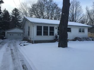 441 Highland St, Williamston, MI 48895