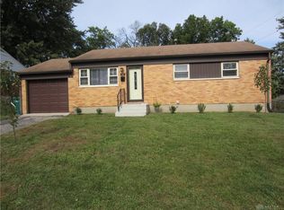 109 W Routzong Dr, Fairborn, OH 45324