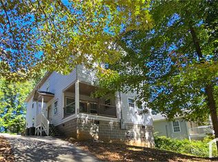 1967 E Ave Nw, Atlanta, GA 30318