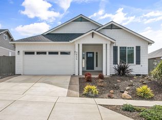 3844 Arena Dr, Medford, OR