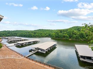 611 Lazy Days Rd #B11, Osage Beach, MO 65065
