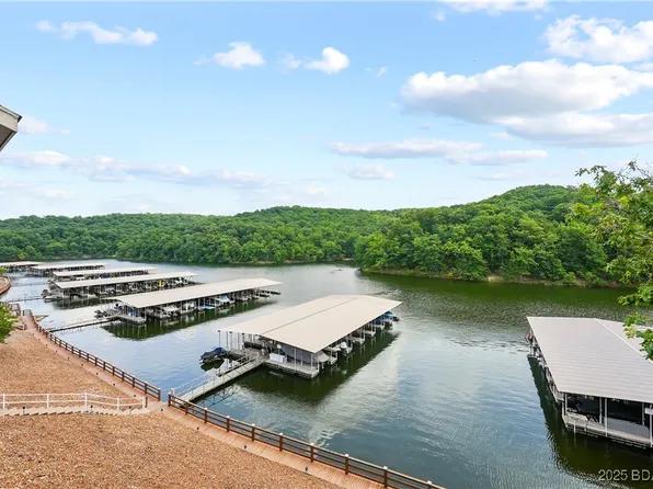 611 Lazy Days Rd #B11, Osage Beach, MO 65065