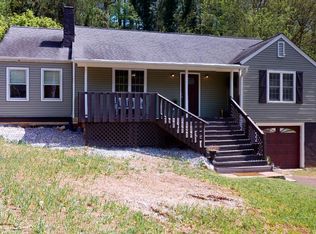 114 Stone Rd, Knoxville, TN 37920