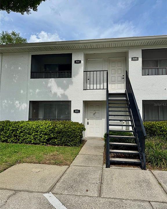 1st image of 3804 N OAK DRIVE #X21