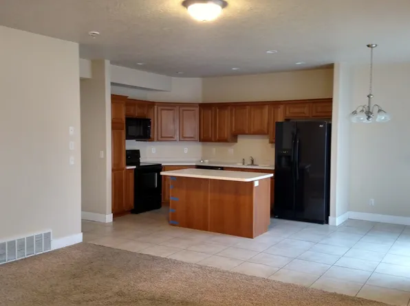 2557 N Garden Dr, Lehi, UT 84043