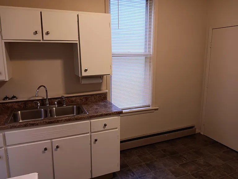 1701 Ogden Ave #1 — Photo 3