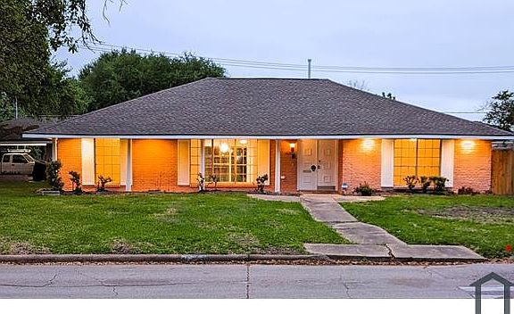 2nd image of 7627 Glenview Dr