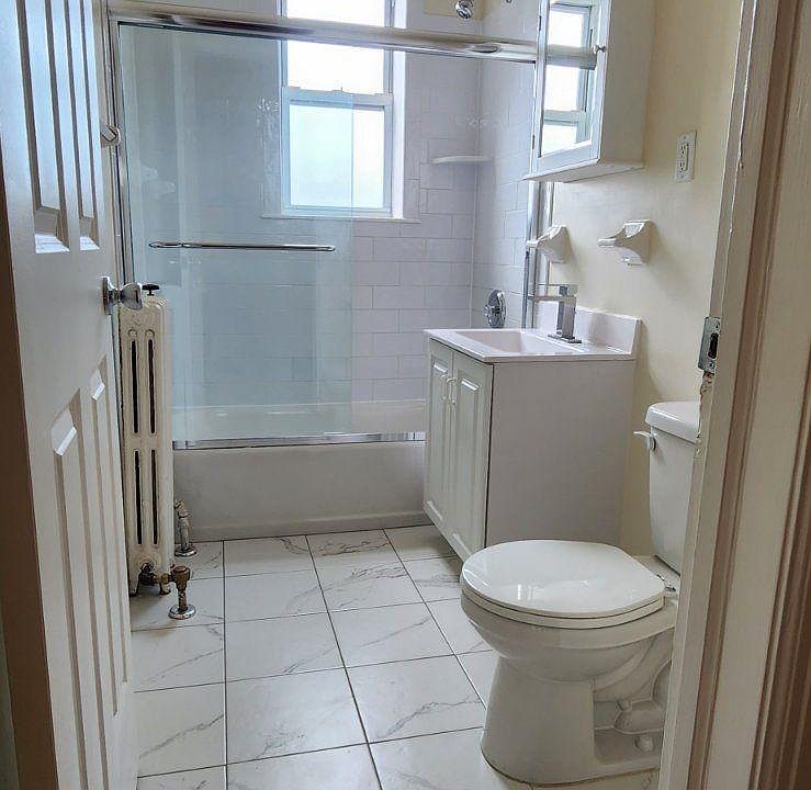 2nd image of 1575 Palisades Blvd #34