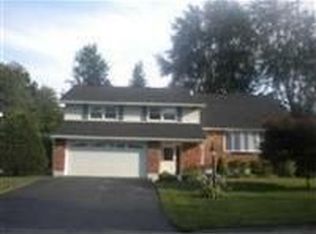 55 Bayberry Rd, Schenectady, NY 12306