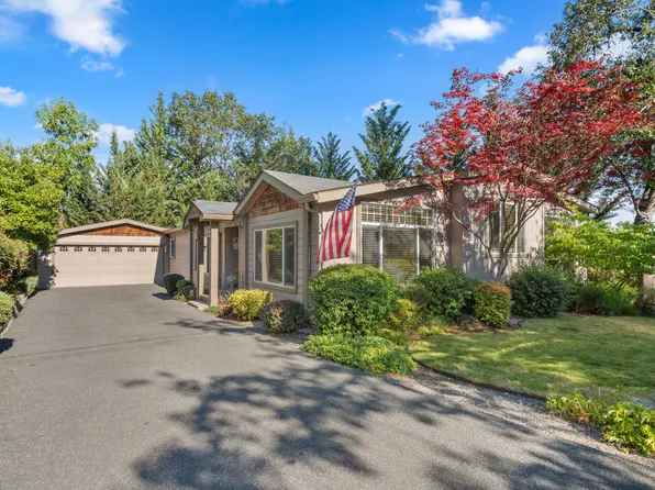 1811 NW Eunice Ave, Grants Pass, OR 97526