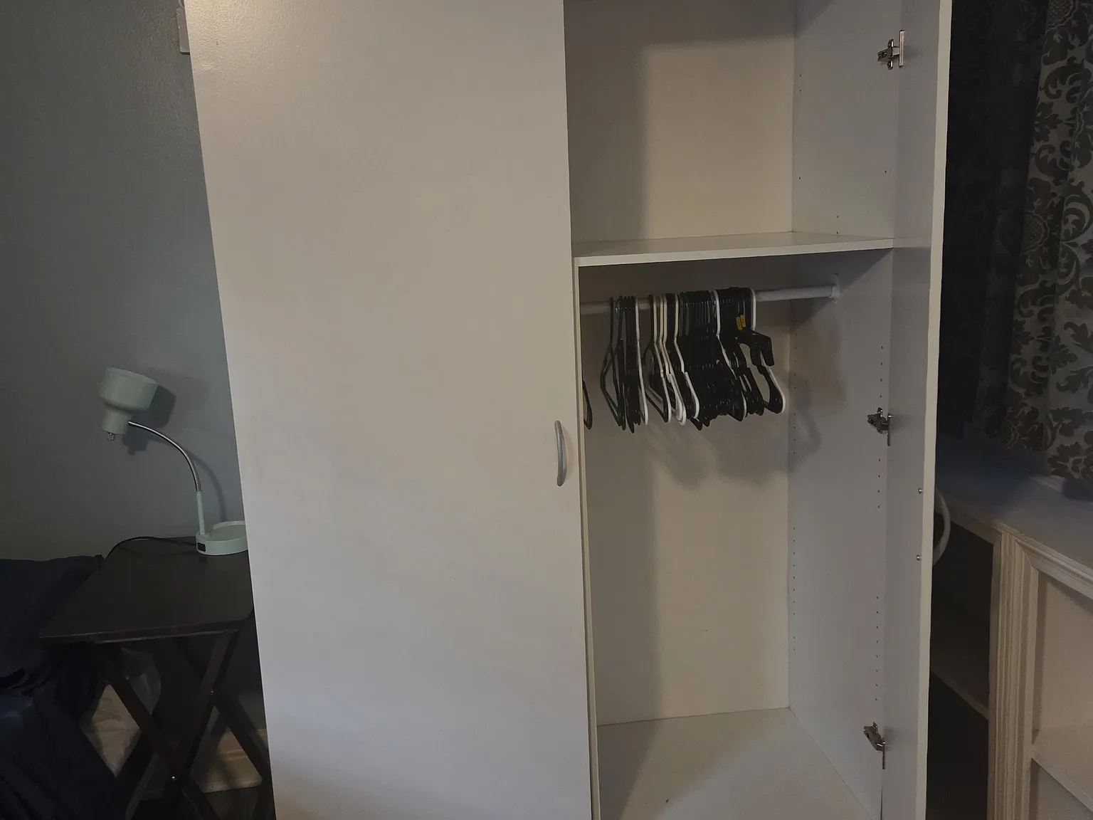 Studio, 400 sqft, $600 — Photo 4
