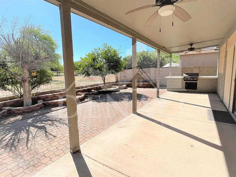 1121 S Western Skies Dr — Photo 26