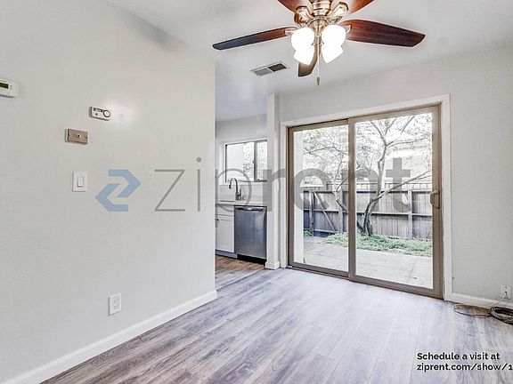 5th image of 1805 Primavera Dr