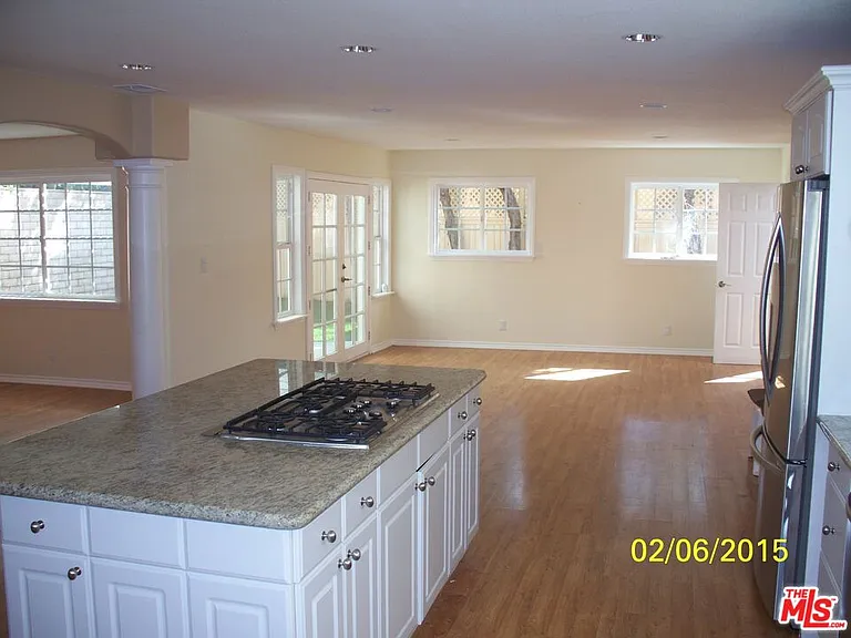 7830 W 83rd St — Photo 66