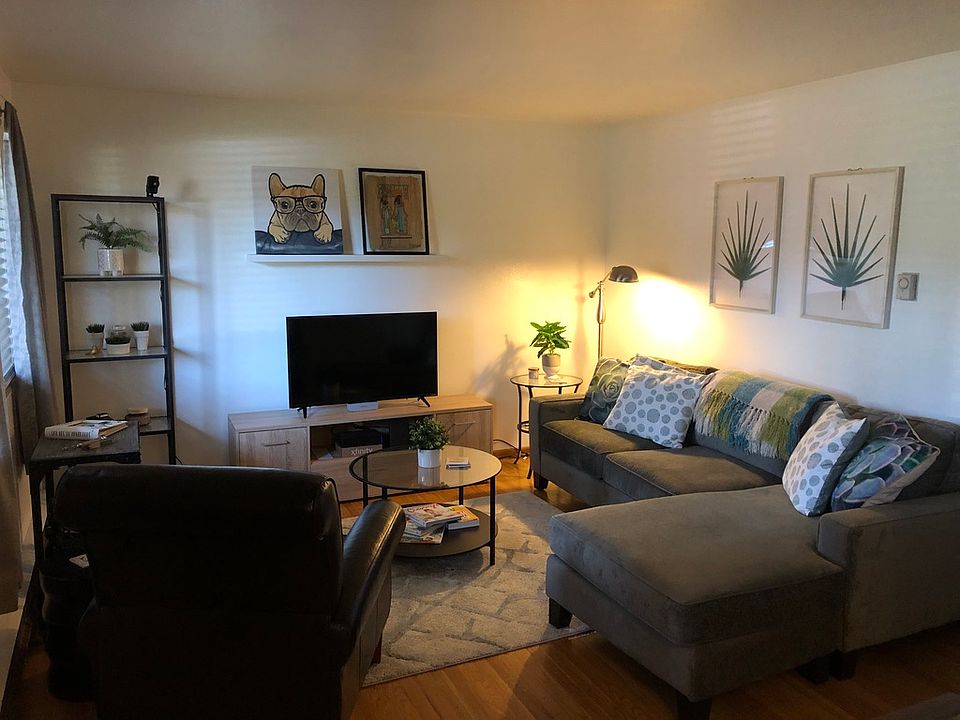 1st image of 7011 6th Ave NE