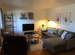 7011 6th Ave NE, Seattle, WA 98115