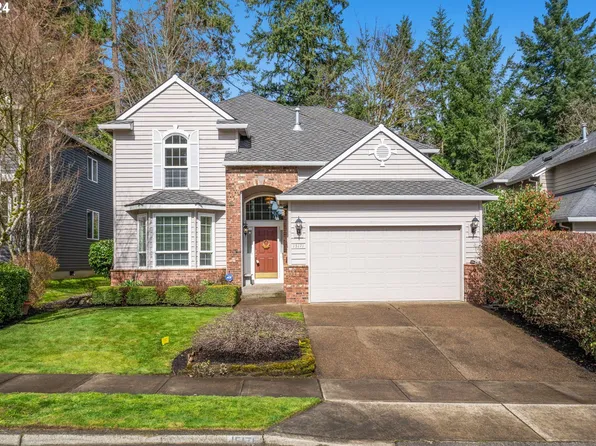 15171 SW Sapphire Dr, Beaverton, OR 97007