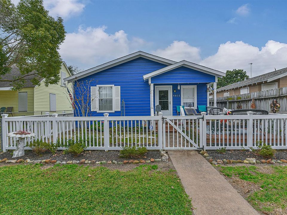 1st image of 4821 Avenue Q 1/2