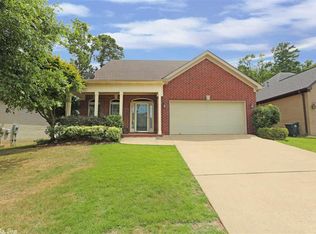 28 Kanis Creek Pl, Little Rock, AR 72223