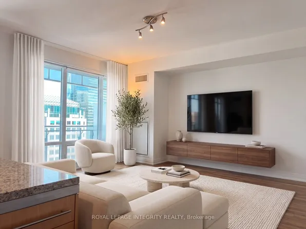 80 John St, Toronto, ON