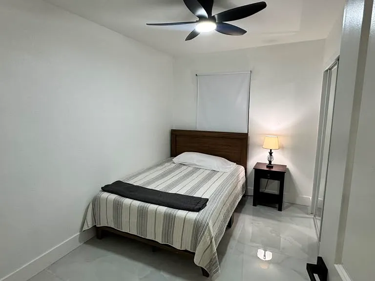 5407 Rosemont Ave — Photo 10