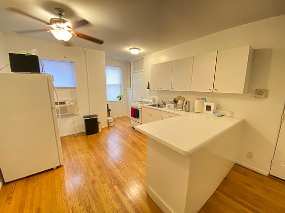 5th image of 5535.5 N Kenmore Ave #1C