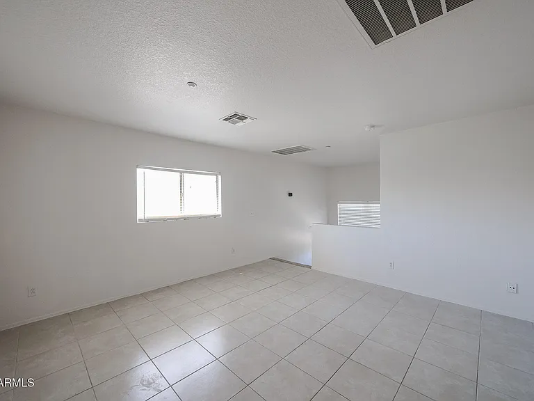 7500 E Deer Valley Rd #89 — Photo 27