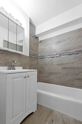 Sold by Remax Edge | media 17