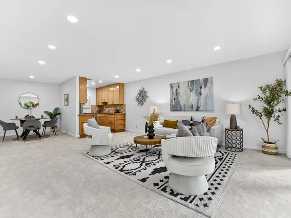 695 Mariposa Ave APT 204, Oakland, CA 94610
